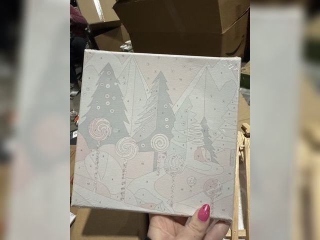 Lot 96-191524 - 6 Pack Christmas Theme Paint By Numbers Kits Including Canvas, Paints, and Easel