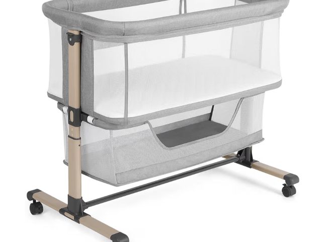 Lot 96-180636 - Cowiewie Bassinet Bedside Sleeper, Portable, Breathable, Adjustable Baby Bedside Bassinet for Peacef...