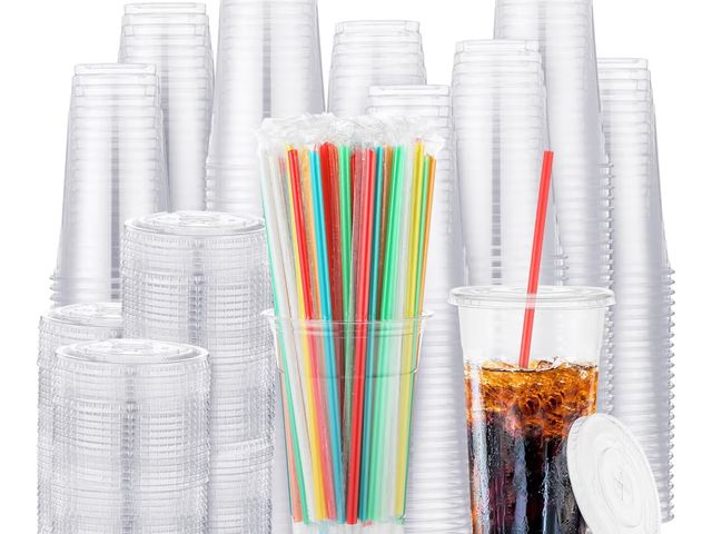 Lot 96-180752 - Hushee 500 Sets 32 oz Clear Plastic Cups with Lids and Individually Wrapped Straws Disposable PET Cu...