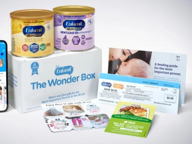 Lot 96-175429 - Enfamil Wonder Box
Comes with 1 can of enfamil and one can of enfamil Gentlease. Each box appears to...
