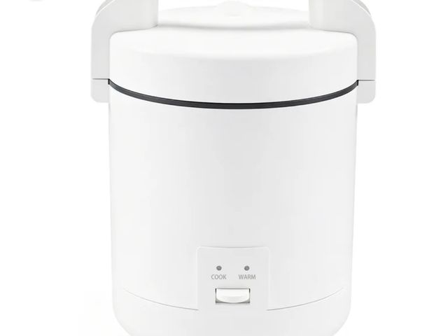 Lot 96-230667 - TINANA Mini Rice Cooker 4 Cups Cooked, Portable Small Rice Cooker with One-Touch Cooking &amp; Keep ...