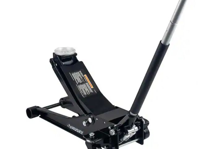 Lot 96-189947 - Husky
3-Ton Low Profile Floor Jack with Quick Lift
Used Missing part of handle
Msrp $199.00