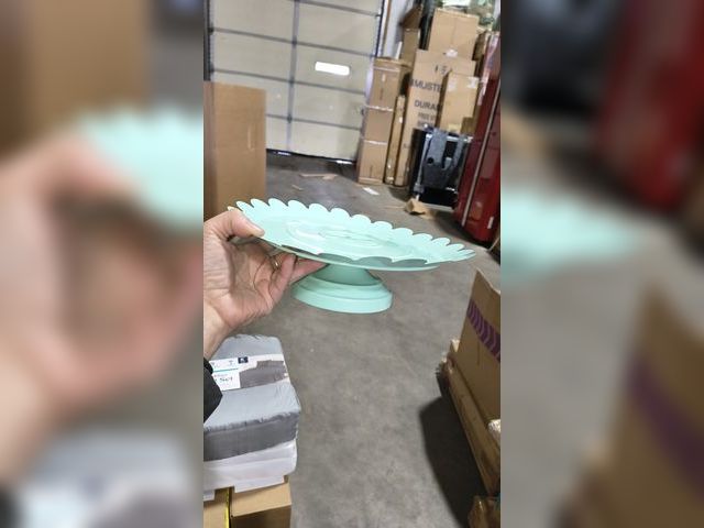 Lot 96-201598 - Cake Stand 
Has slight bend
New