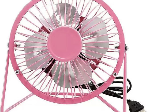 Lot 96-230570 - Small 4’’ usb pink mini fan  New