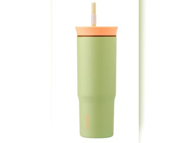 Lot 96-165590 - Owala 32oz FreeSip Stainless Steel Water Bottle - Lime Light
New. Missing straw