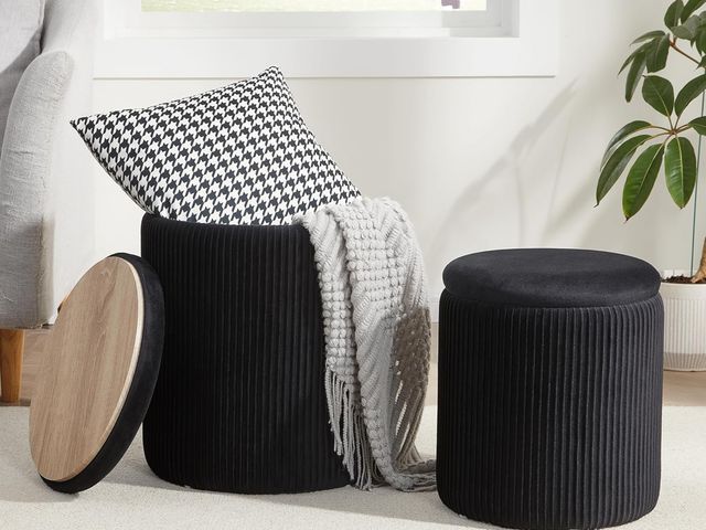 Lot 96-176999 - Royal Windsor Round Ottoman with Storage ,Vanity Stool with Storage for Bedroom, Ottoman Coffee Tabl...