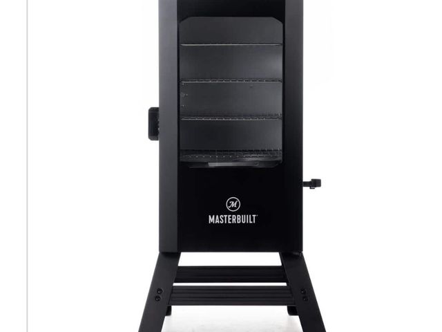 Lot 96-175342 - Masterbuilt 30 in. Digital Electric Smoker in Black MSRP $296.10 New