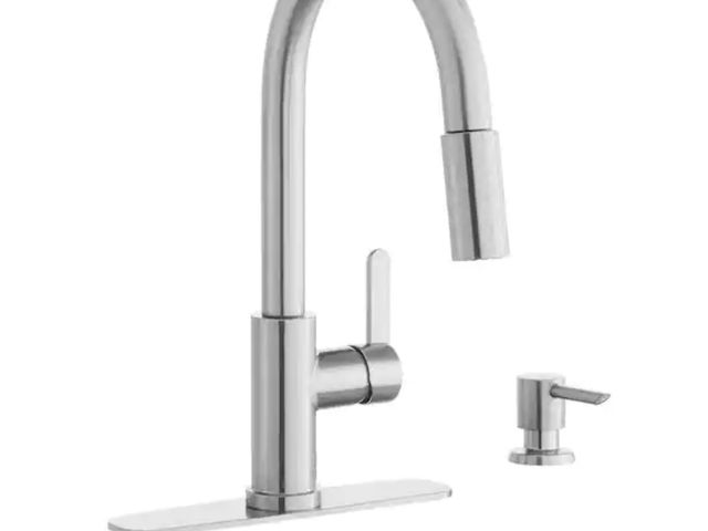 Lot 96-182422 - Glacier Bay
Paulina Single-Handle Pull-Down Sprayer Kitchen Faucet with TurboSpray, FastMount, Soap ...