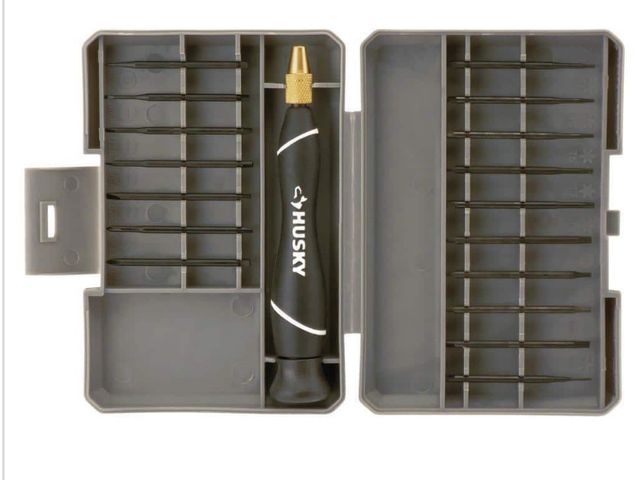 Lot 96-173472 - Husky Precision Screwdriver Set (18-
Piece)

New