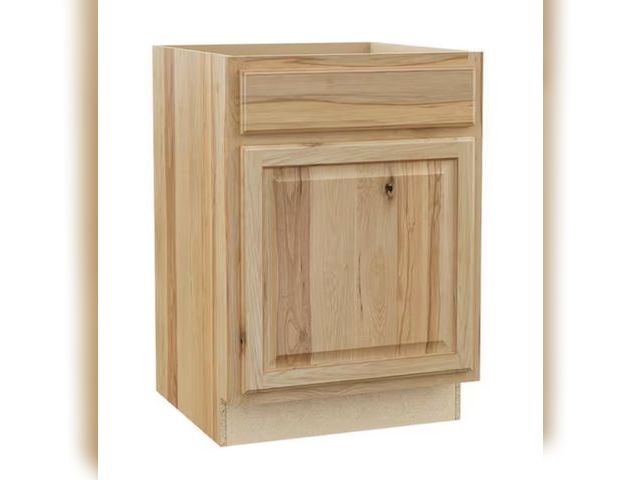 Lot 96-232379 - Hampton Bay Hampton 24 in. W x 24 in. D x 34.5 in. H Assembled Base Kitchen Cabinet in Natural Hicko...