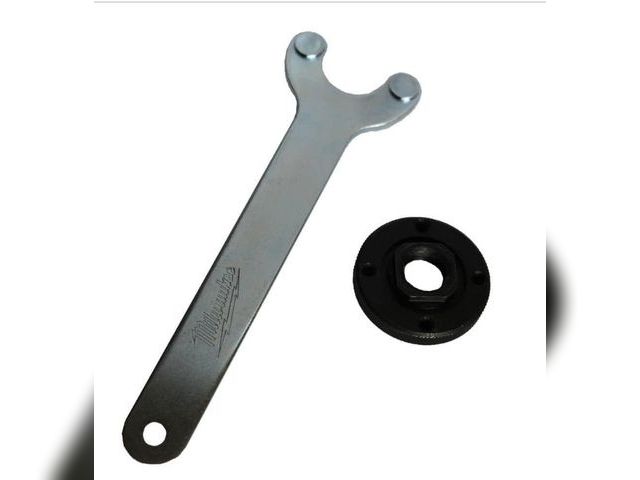 Lot 96-214198 - Milwaukee
Spanner Wrench and Lock Nut
Combination Kit
New