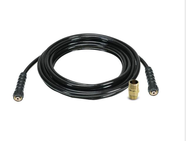 Lot 96-163129 - DEWALT 5/16 in. x 40 ft Replacement/ Extension Hose for Cold Water 3700 PSI Pressure  Washers, Inclu...