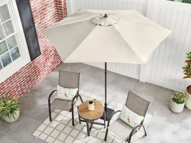 Lot 96-213957 - StyleWell
7.5 ft. Steel Market Outdoor Patio Umbrella in Putty Beige
New