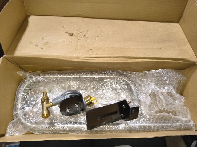 Lot 96-181639 - Valve Regulator Bracket 
New 
Exact Model unknown