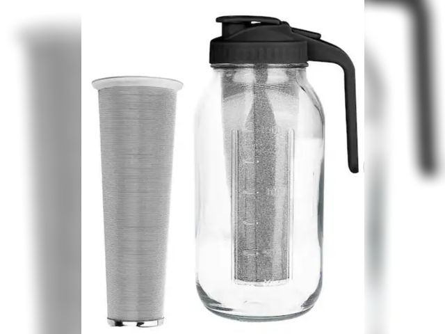 Lot 96-232713 - Wudkey 64 oz. Cold Brew Coffee Maker, Pour Spout Handle Lid, Heavy Duty Glass Airtight and Leak-Proo...