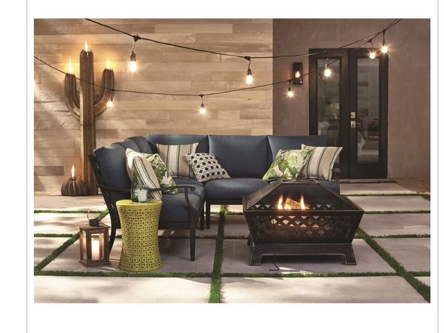 Lot 96-211117 - Hampton Bay Tipton 34.00 in. W Rubbed Bronze Steel Wood Outdoor Fire Pit with Screen and Poker Inclu...