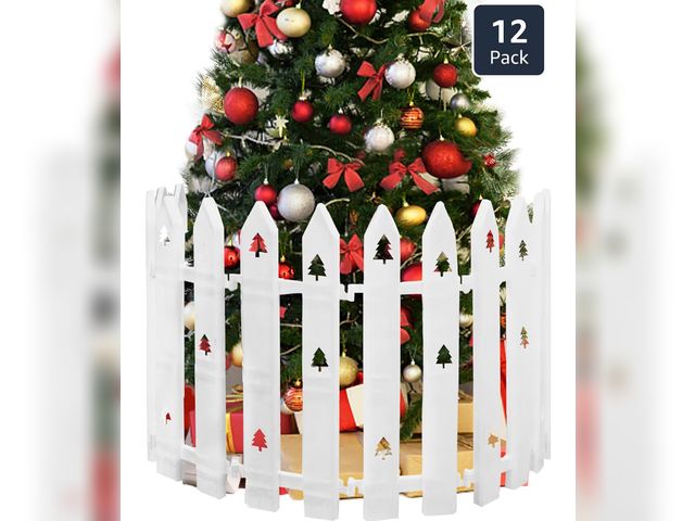 Lot 96-194268 - Box of approximately 20 packs of 16" Extra Tall Fence for Christmas Tree,12PCS White Picket Fence Ga...