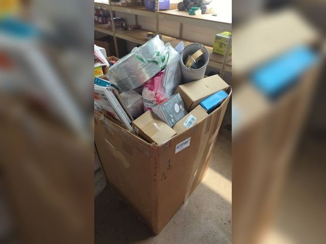 Lot 96-227669 - Box of Unsold Previous Auction Items, mixed conditions, mostly new oversized items have a strict 5-d...