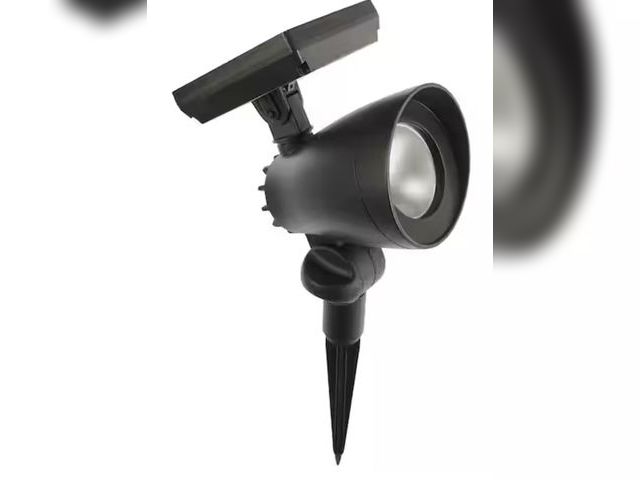Lot 96-174399 - 2 Pack Hampton Bay 55 Lumen Black LED Weather Resistant Outdoor Solar Spot Light with Adjustable Hea...