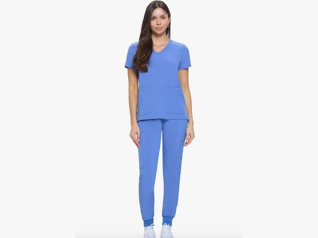 Lot 96-173658 - Natural Uniforms Womens Essential Cool Stretch Jogger Scrub Set Size Small

New