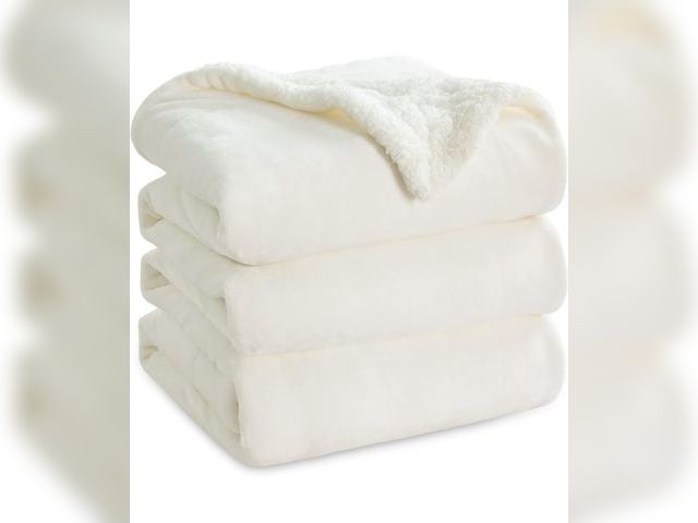 Lot 96-178964 - Bedsure GentleSoft Sherpa Fleece Blankets King Size for Bed - Thick and Warm, Soft Fuzzy Plush King ...