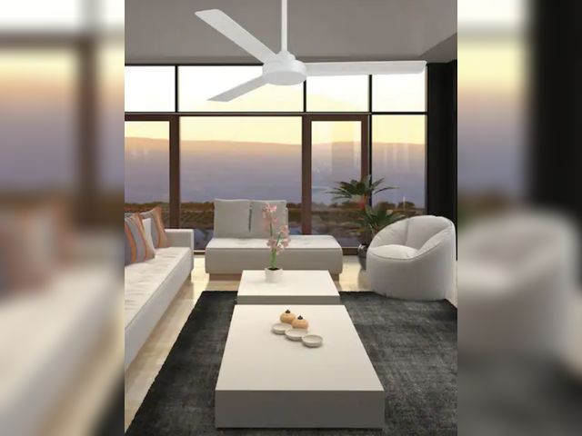 Lot 96-198230 - MINKA-AIRE
Roto 52 in. Indoor White Ceiling Fan with Wall Control
New 
Msrp $249.00