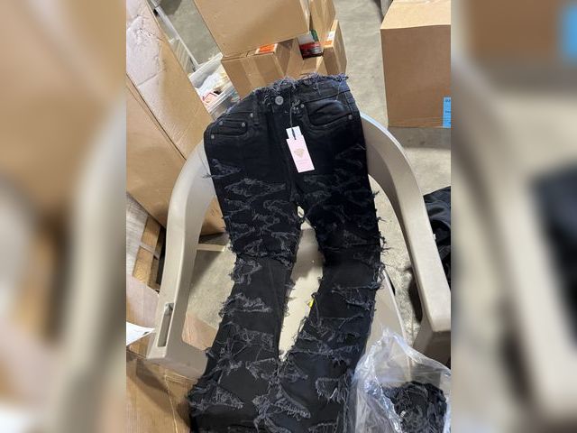 Lot 96-175453 - Lot of 10 pairs of black jeans, flared distressed jeans, all brand new with tags. Varied sizes, rang...