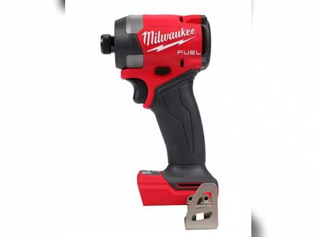 Lot 96-182325 - Milwaukee M18 FUEL 18V Lithium-Ion Brushless Cordless 1/4 in. Hex Impact Driver with 2AH Battery
New...