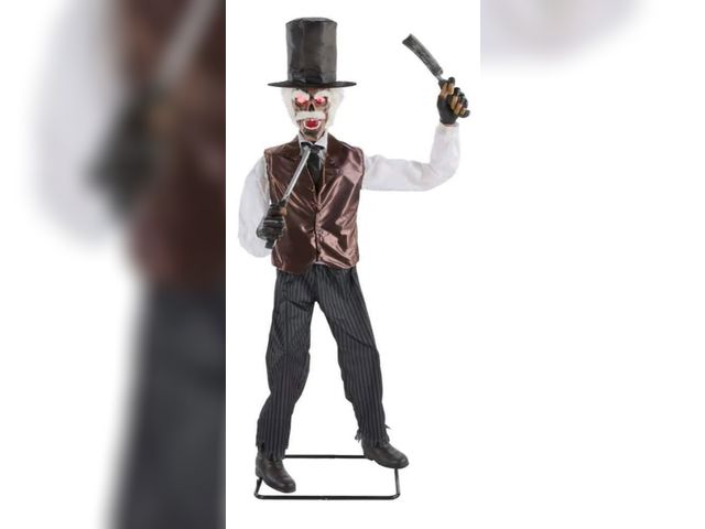 Lot 96-182497 - Home Holiday Accents 7Ft Graves &amp; Bones Animated Zombie Barber
Used
MSRP $249