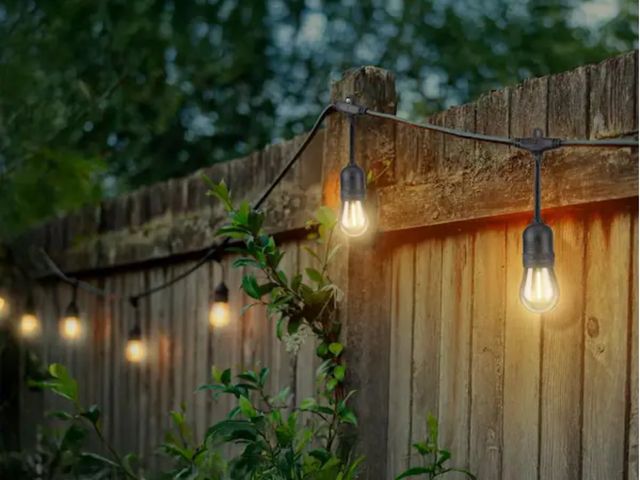 Lot 96-192507 - Hampton Bay
24-Light 48 ft. Indoor/Outdoor Plug-In Filament LED S14 Edison Bulb String Light
Open bo...