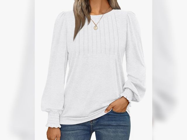 Lot 96-183289 - AUTOMET Long Sleeve Shirts Womens Pleated Business Casual Blouses with Smocked Cuffs Large New