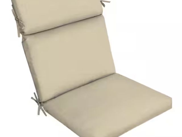 Lot 96-227906 - 2 pack ARDEN 21 in. x 20 in. Tan Leala Outdoor Dining Chair Cushion New