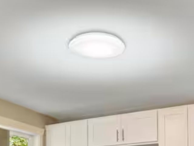 Lot 96-174309 - Commercial Electric
16 in. Low Profile LED Flush Mount Round Closet Light Fixture 1700 Lumens 3000K ...