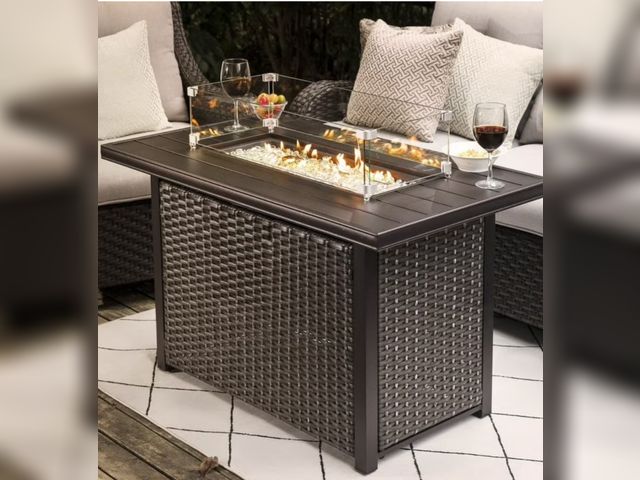 Lot 96-227050 - Nuu Garden Outdoor 44 inch 50,000 BTU Propane Gas Fire Pit Table, Aluminum Rattan Fire Pit Table wit...