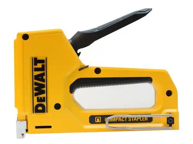 Lot 96-162961 - DEWALT
Heavy-Duty Compact Staple Gun
Open Package Appears Lightly Used