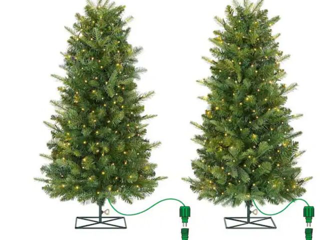 Lot 96-191134 - Home Decorators Collection
(2 pk) 3 ft. Grand Duchess Twinkling Balsam Fir LED Pre-Lit Artificial Tr...