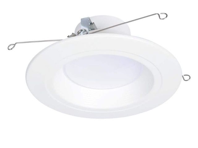 Lot 96-227887 - HALO
RL56 Series 5/6 in. recessed LED retrofit module, adjustable CCT Integrated LED Matte White, 60...
