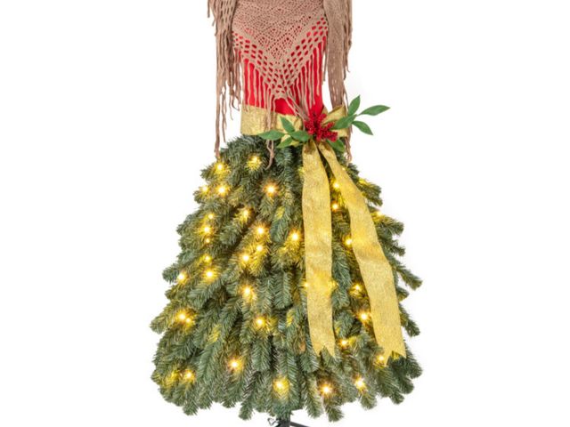 Lot 96-192247 - 5 FT Pre-lit Mannequin Artificial Christmas Tree Dress Form Xmas Tree
New 
Msrp $178.00