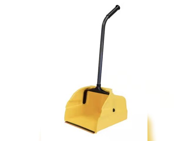 Lot 96-211948 - Quickie 14 in. Jumbo Debris Dust Pan
New