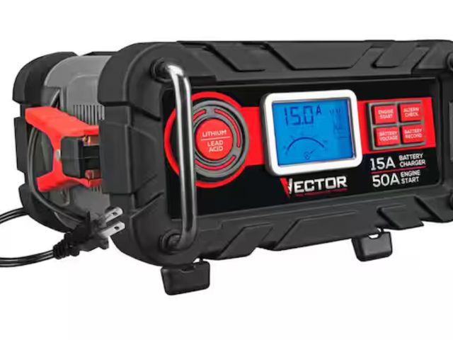 Lot 96-178264 - VECTOR 15 Amp Automatic 12V Battery Charger with 50 Amp Engine Start and Alternator Check

Used, unt...