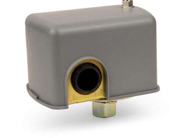 Lot 96-211908 - Everbilt 30/50 Pressure Switch for Well Pumps
New