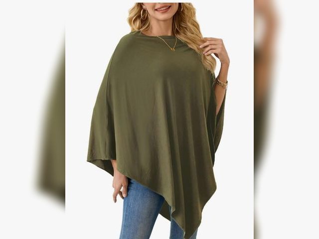 Lot 96-166511 - Women’s Poncho Size Medium
New. Actual item may vary slightly from stock photo