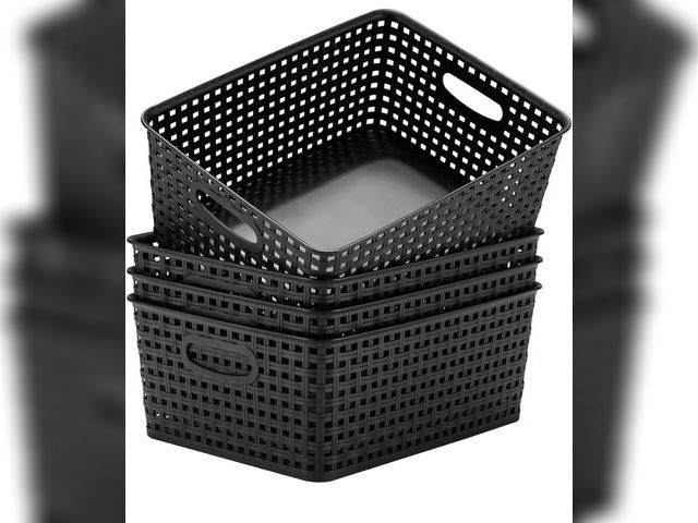 Lot 96-171066 - Plastic Storage Baskets for Organizing,11.42"X9"X4.7",Pack of 4 (Black) New