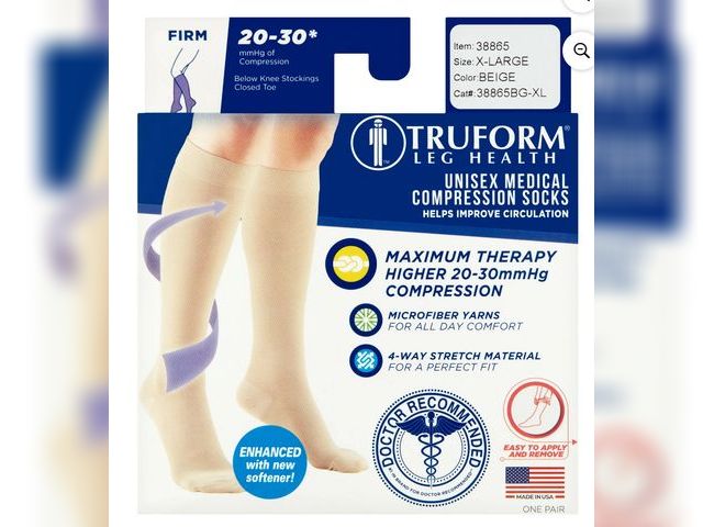 Lot 96-178816 - Truform Microfiber Medical Compression Socks 20-30 mmhg Knee High Closed Toe Beige X-Large
New