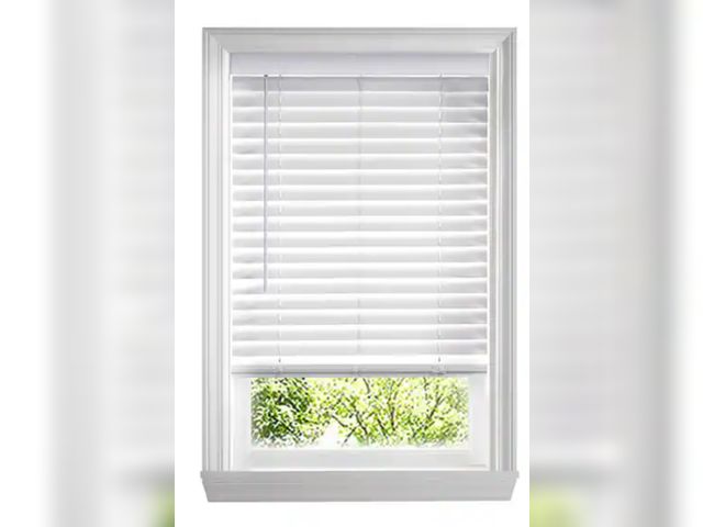 Lot 96-187418 - White Cordless Faux Wood Blinds for Windows with 2 in. Slats - 72 in. W x 48 in. L 
Open box 
Appear...