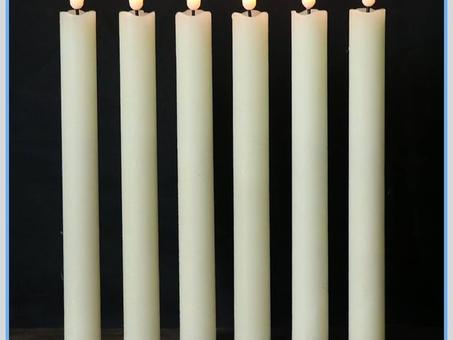 Lot 96-189496 - Wondise Ivory Flameless Taper Candles with Timer, 6 Pack Battery Operated LED Flickering 3D Flame Re...