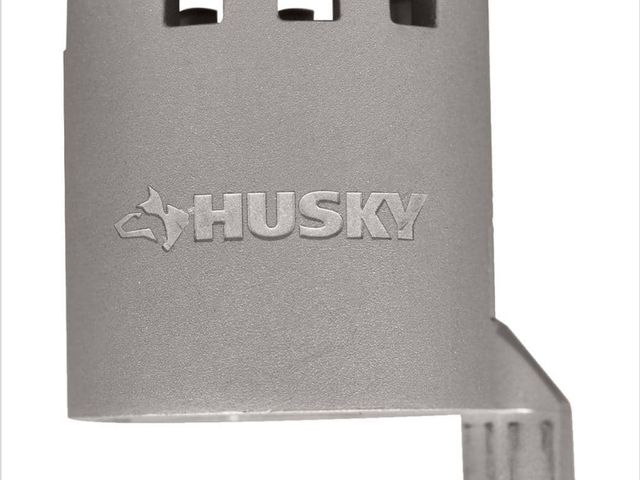 Lot 96-165452 - Husky 2 in. Universal Faucet Nut
Wrench New