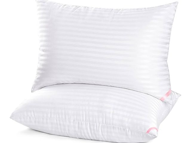 Lot 96-170412 - EIUE Hotel Collection Bed Pillows for Sleeping 2 Pack Queen Size，Pillows for Side and Back Sleepers,...