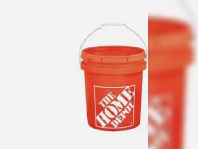 Lot 96-212083 - 5 Gallon Home Depot Bucket