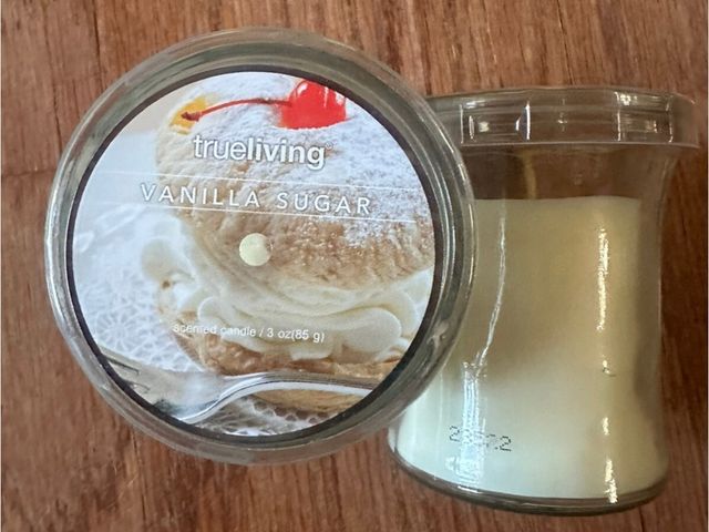 Lot 96-145021 - Box of 6 True Living Vanilla Sugar Candles New